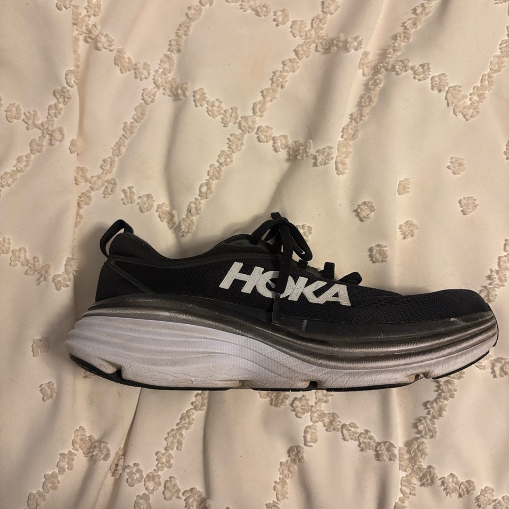BONDI 8 HOKA WOMENS
